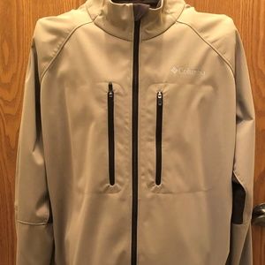 Men's Columbia Sportswear Warm-up jacket size XL.